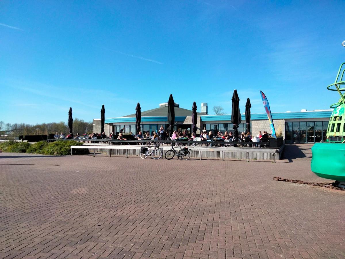 Bj Chalets - Robbengat 68 - Gezellige Chalet Op Vakantiepark Lauwersoog! Vroege Incheck! Exterior foto