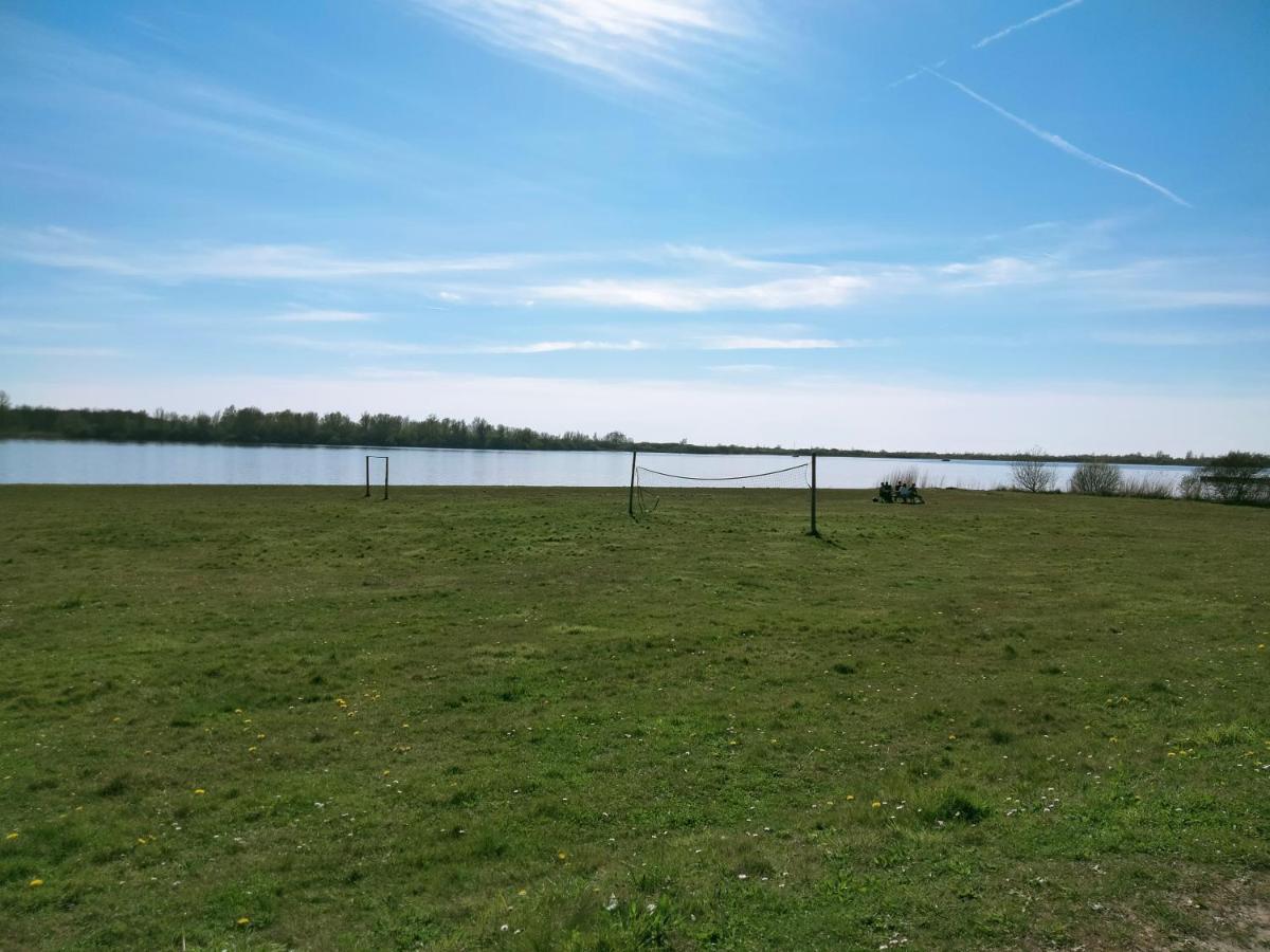 Bj Chalets - Robbengat 68 - Gezellige Chalet Op Vakantiepark Lauwersoog! Vroege Incheck! Exterior foto